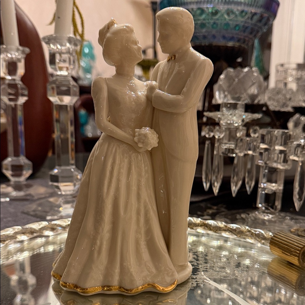 Lenox Elegant Bride and Groom Figurine - White and Gold 8.5” tall, Made in USA